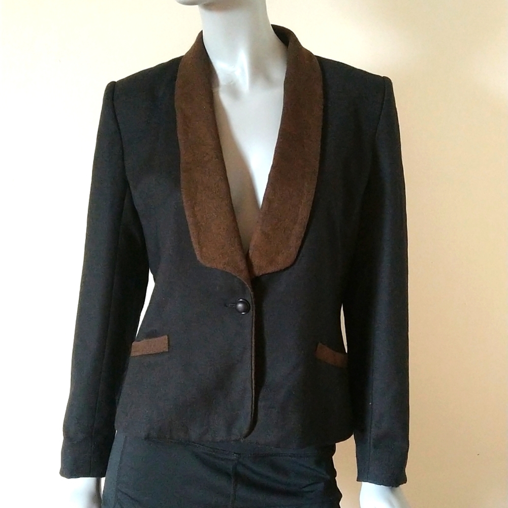 🇨🇦 Vintage Canadian Wool Blazer